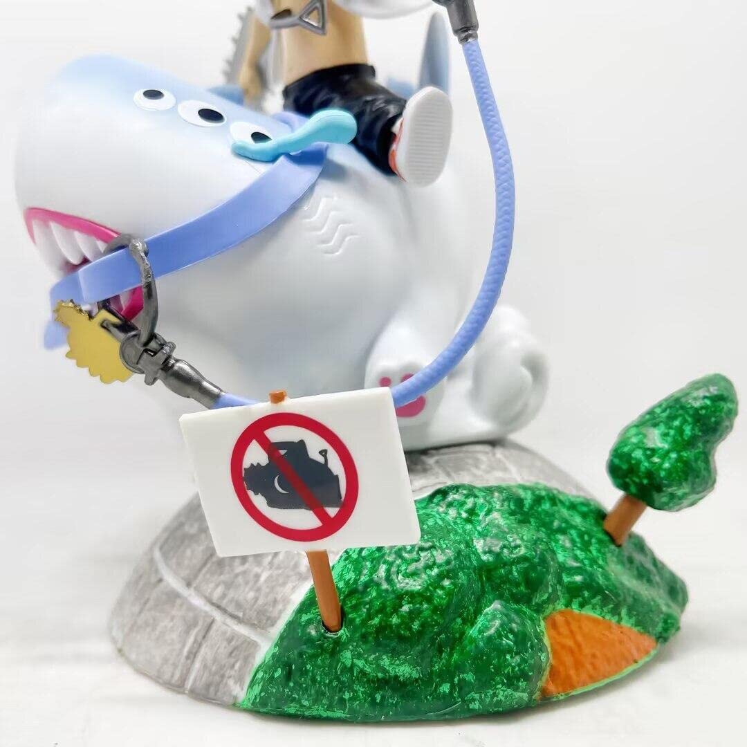 Amazon | チェンソーマン サメの魔人 完成品フィギュア 24cm